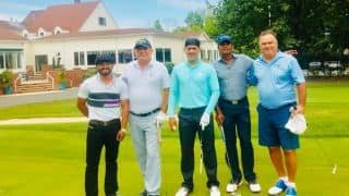 MS Dhoni enjoys golf with Kedar Jadhav on National Sports Day